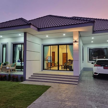 Baan Dalah Buriram 빌라 외부 사진